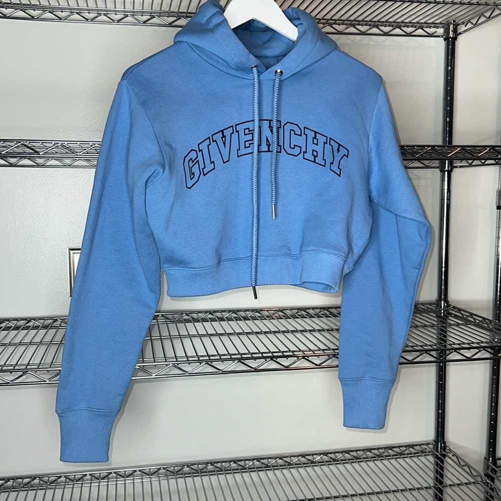 💯AUTHENTIC Givenchy Crop Hoodie